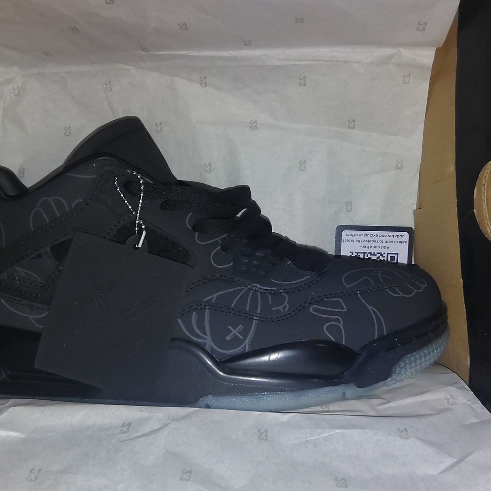 Black Men's Sneakers